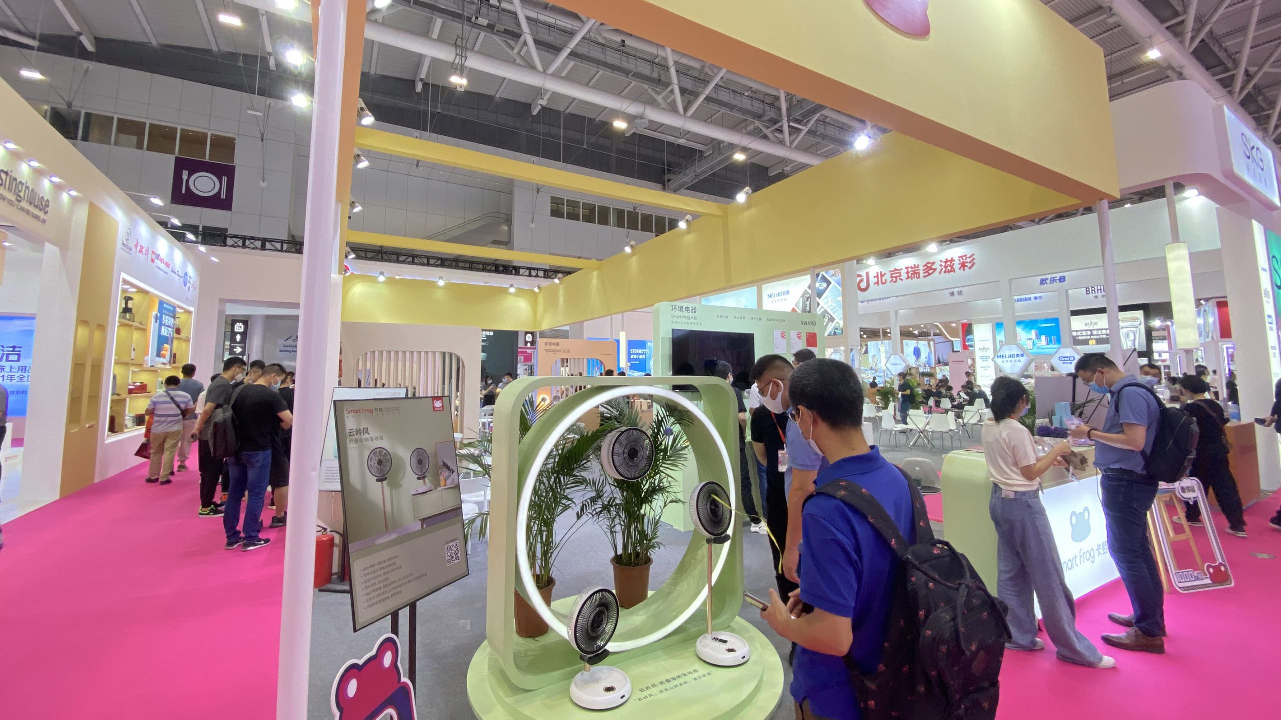 設(shè)計(jì)城企業(yè)打卡第29屆深圳國(guó)際禮品展，“設(shè)計(jì)順德”吸睛無數(shù)！