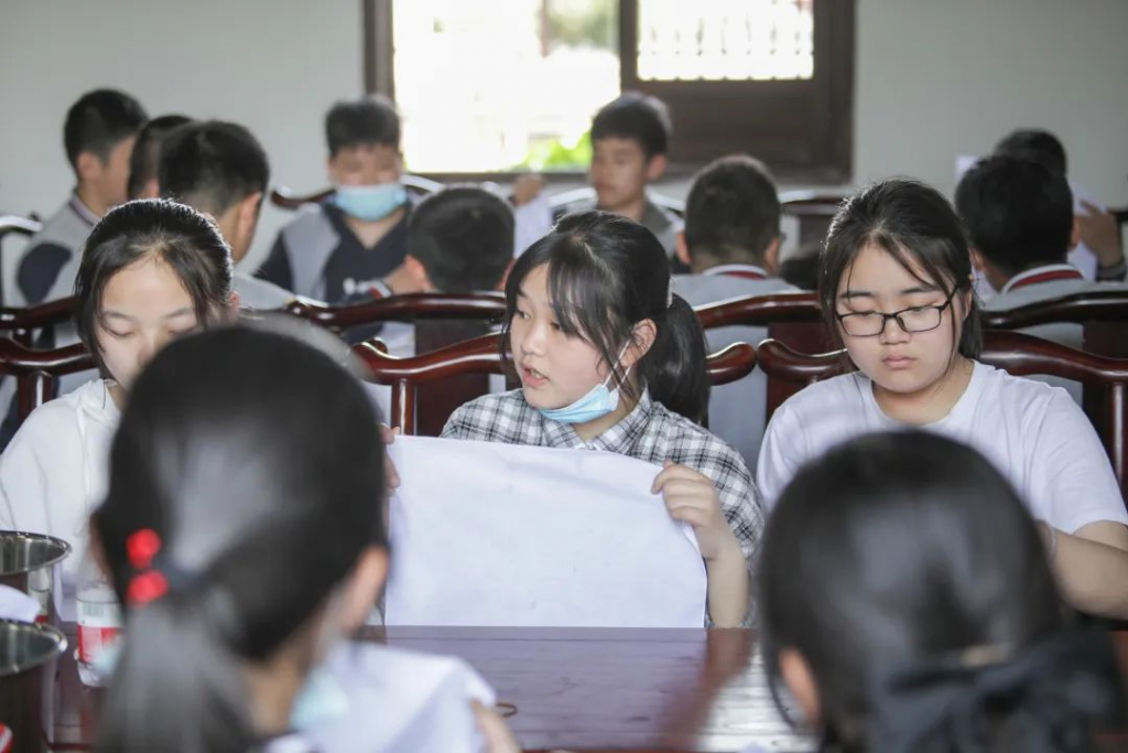 坎墩中學(xué)：科技擁抱自然，自然創(chuàng)造文化