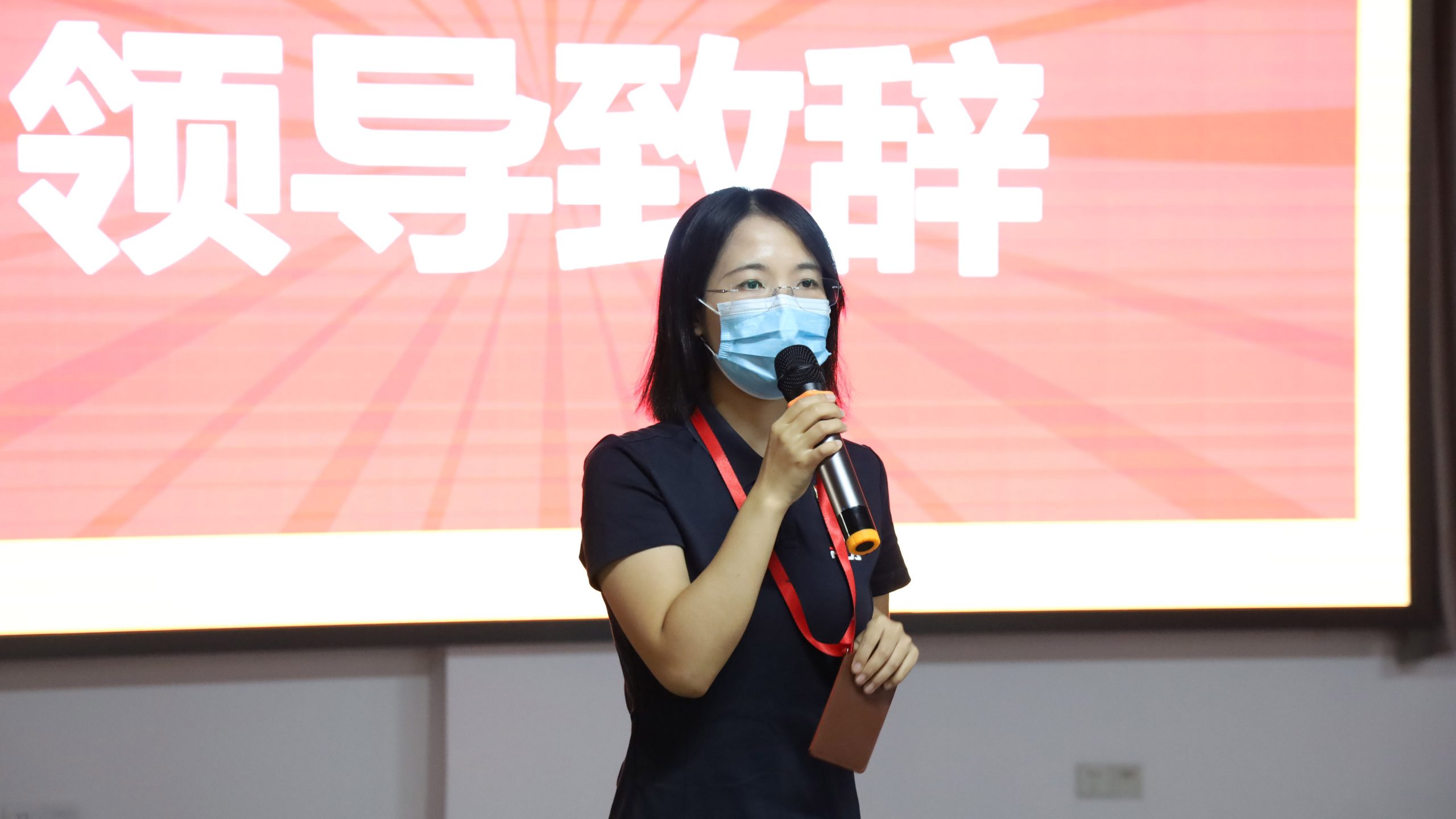國潮崛起！這群05后小小設(shè)計(jì)師的快閃學(xué)堂正式開營