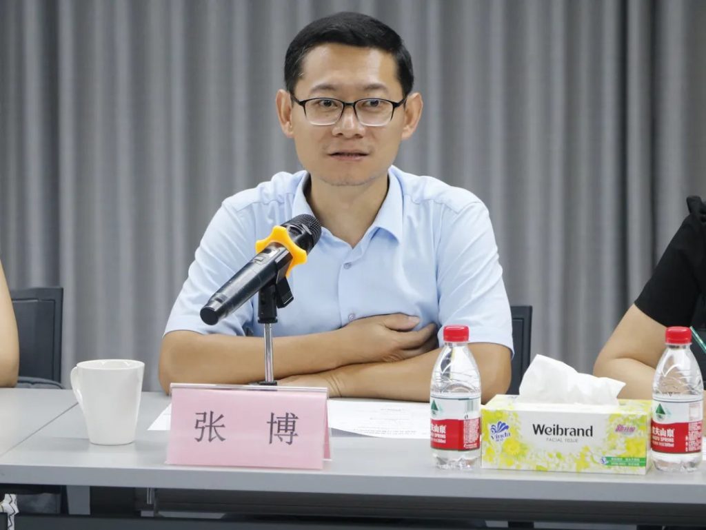 產(chǎn)業(yè)、行業(yè)現(xiàn)狀及發(fā)展趨勢(shì)調(diào)研研討會(huì)暨就業(yè)實(shí)習(xí)基地簽約儀式圓滿落幕