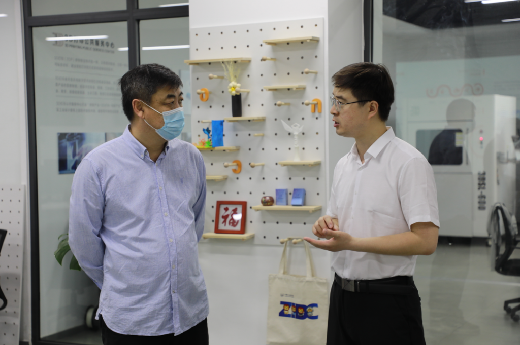 焦作市科協(xié)副主席李峰一行，蒞臨設(shè)計城開展省科普教育基地調(diào)研工作