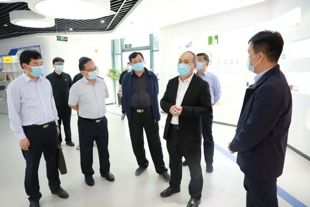 焦作市副市長王付舉一行蒞臨設(shè)計(jì)城參觀考察