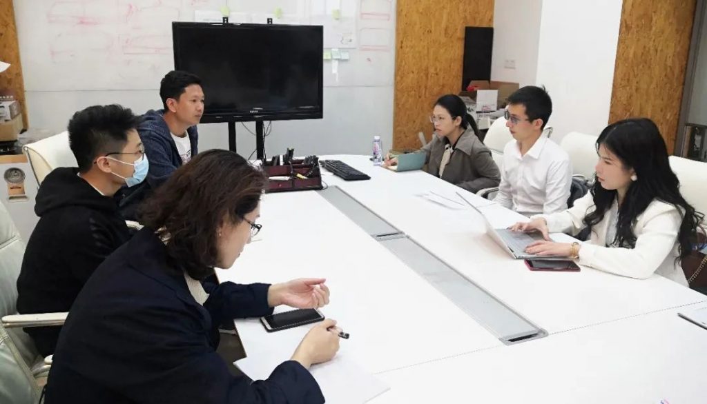 資深法律顧問團隊走進設(shè)計城，為企業(yè)高質(zhì)量發(fā)展保駕護航！
