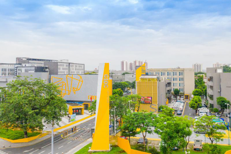 設計城企業(yè)直播帶崗 全網廣發(fā)高?！坝⒉刨N”