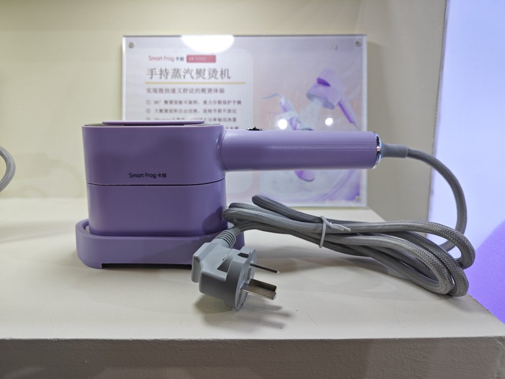 設(shè)計城原創(chuàng)品牌亮相深圳禮品展，引領(lǐng)潮禮風(fēng)尚