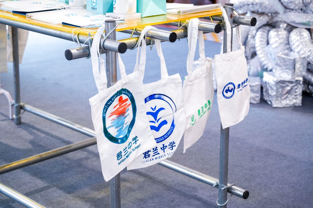 腦洞大開！君蘭學(xué)子用創(chuàng)意設(shè)計“點亮”生活