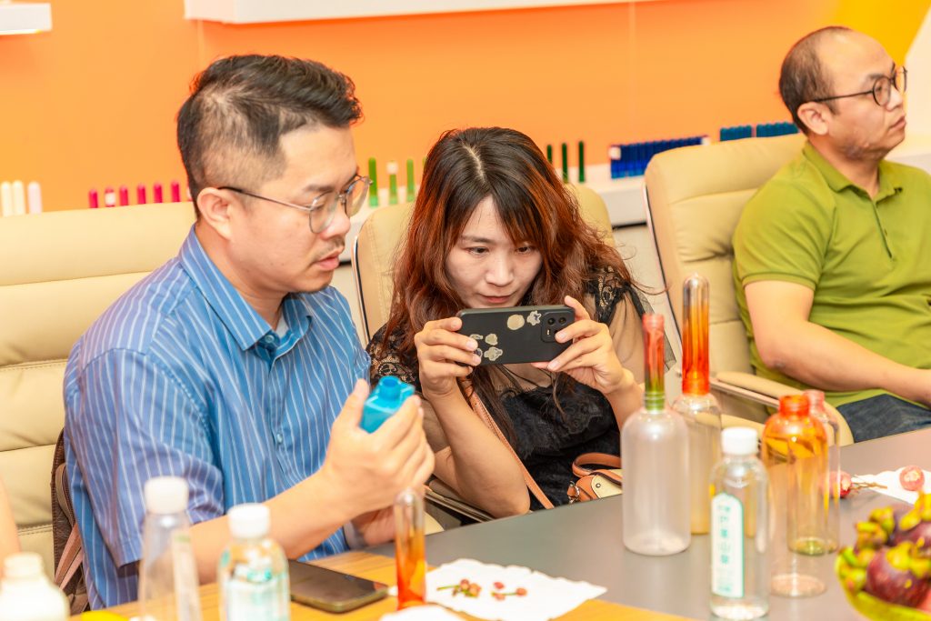 設(shè)計賦能 | 賦能桂商發(fā)展，順德設(shè)計鏈動產(chǎn)業(yè)首場活動舉行